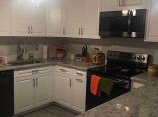 422 Woodbridge Dr UNIT C, Ridge, NY 11961