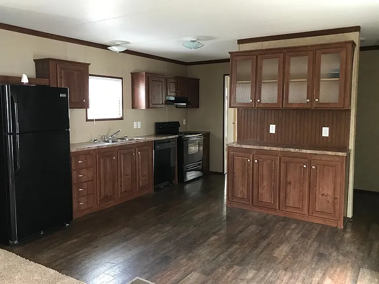 6611 Highway 28 E — Photo 5