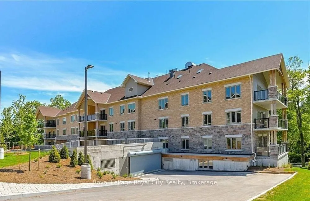 Elora Heights — Photo 2