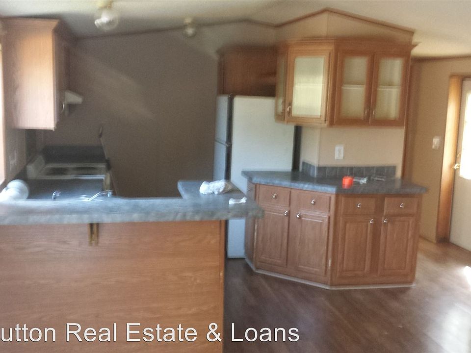 2nd image of 75 Rosemary Ln