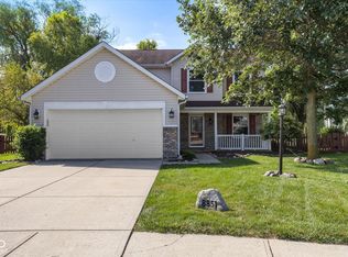 8851 Winthrop Pl, Fishers, IN 46038