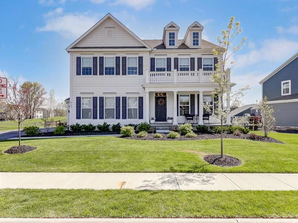 9121 Pickens Dr, Blacklick, OH 43004