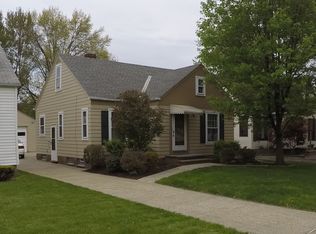 16212 Laverne Ave, Cleveland, OH