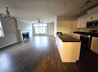 1429 W Fillmore St, Chicago, IL 60607