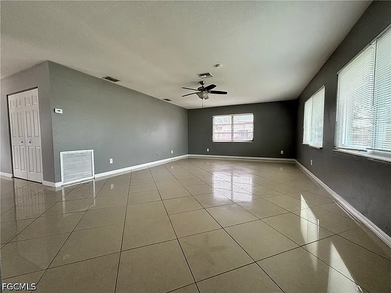 209 Punta Alta Ct — Photo 9