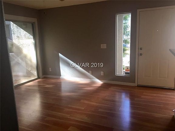 3rd image of 3075 Casey Dr Unit 102