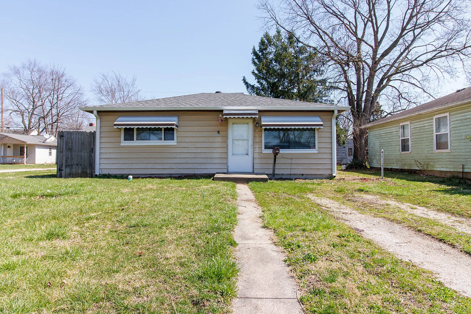 2517 Villa Ave photo 1