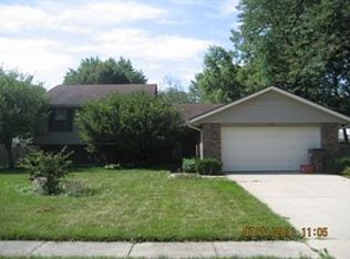 408 Rankin Dr, Englewood, OH