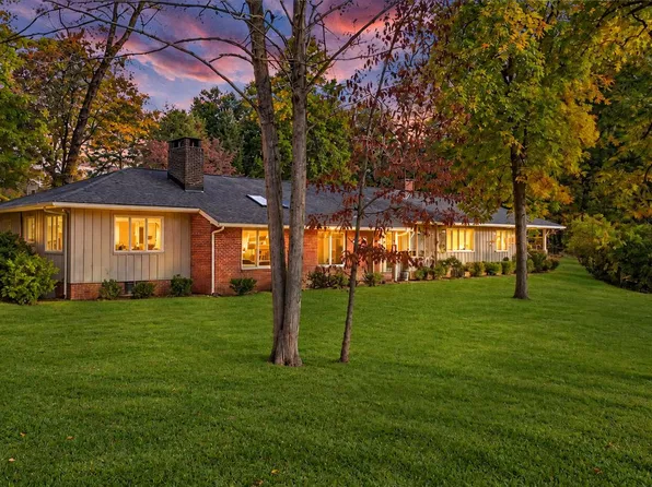 23 Forrest Blend Dr, Titusville, NJ 08560