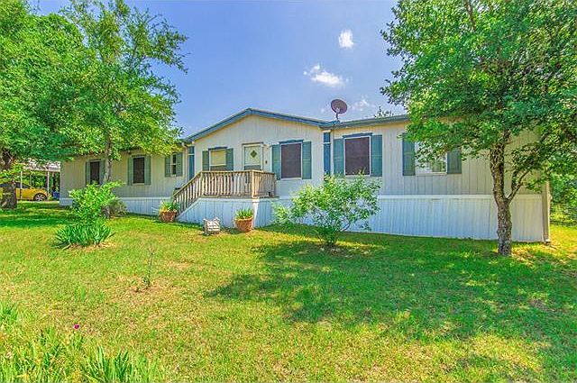 1st image of 138 Sunny Oaks Dr
