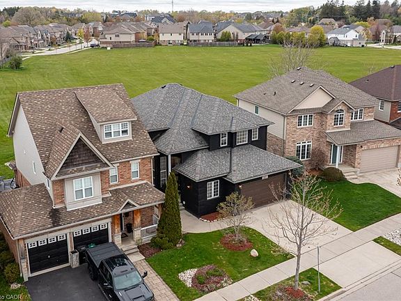 3rd image of 210 Hawkswood Dr