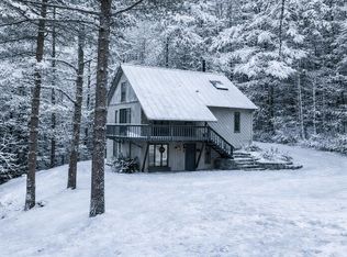 1724 Sangamon Rd, Pittsford, VT 05763