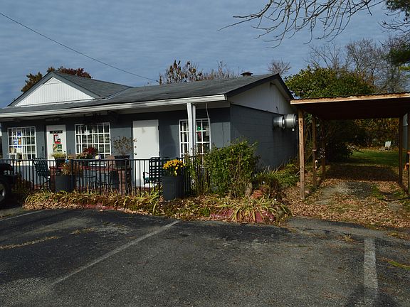 4th image of 5286 Center St