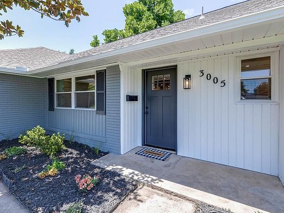 3rd image of 3005 Chaucer Dr