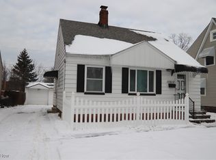 15513 Fernway Dr, Cleveland, OH 44137