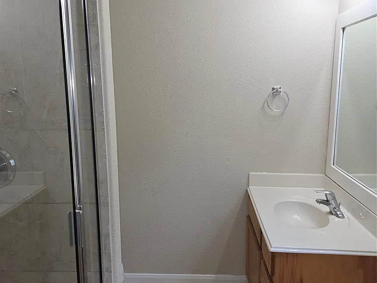 10015 Wiloak St #B — Photo 13