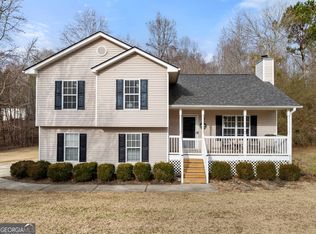 2712 Sam Calvin Dr, Dacula, GA 30019