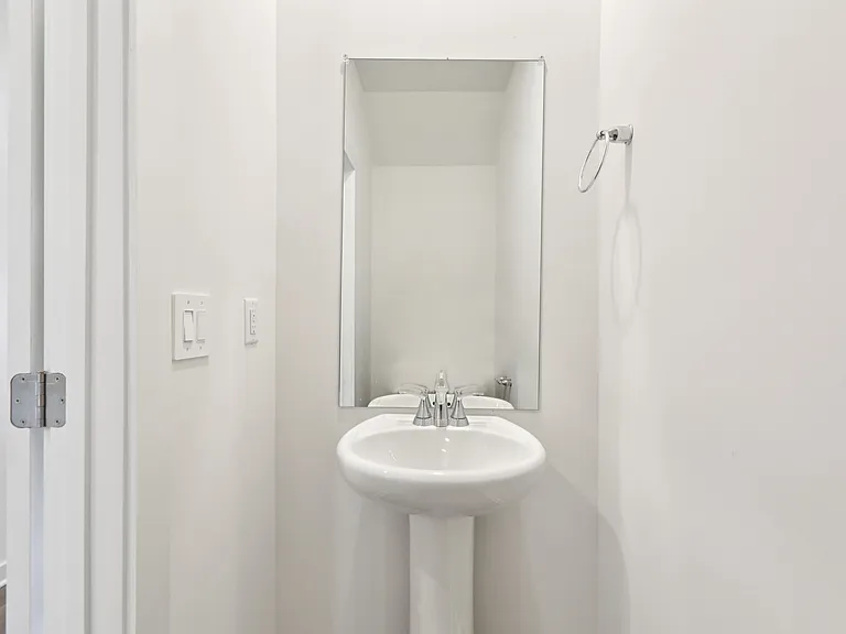 7173 Cedarcrest Ln — Photo 11