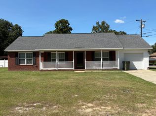1002 N Guignard Dr, Sumter, SC 29150