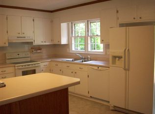 7516 Castlebar Rd, Charlotte, NC 28270