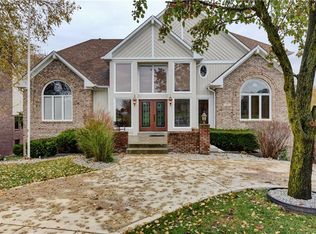 333 Monticello Dr, Greenwood, IN 46142