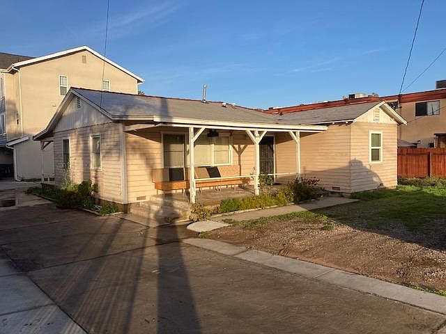 1st image of 618 S Mollison Ave
