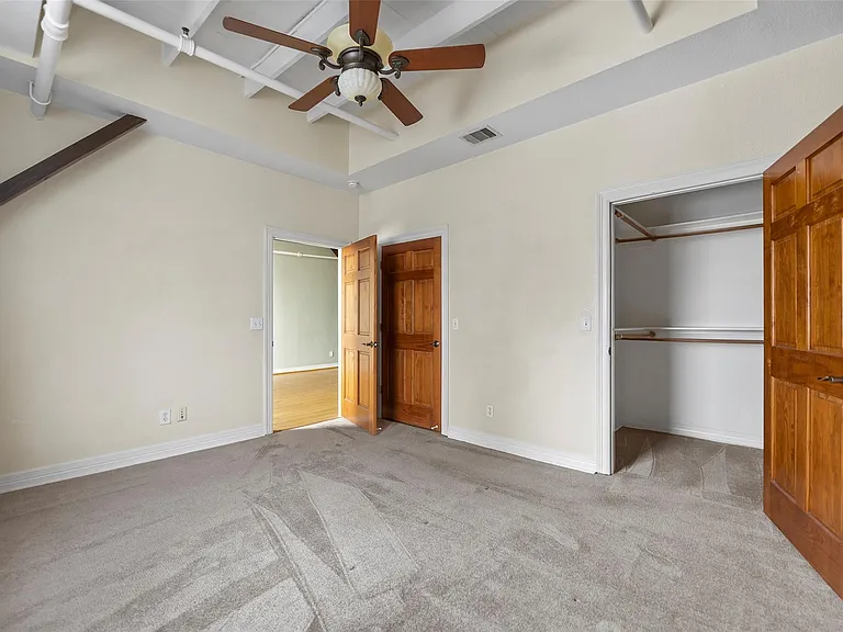 1927 Harborside Dr #304 — Photo 11