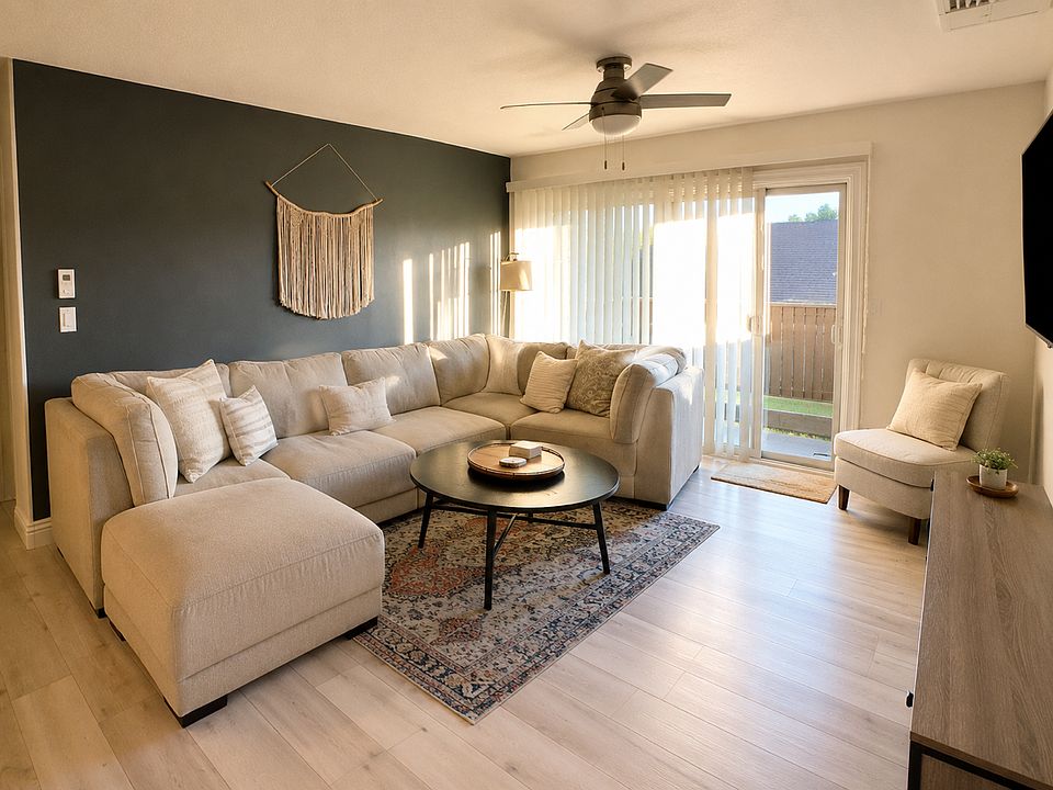 1st image of 1439 Marchbanks Dr APT 4