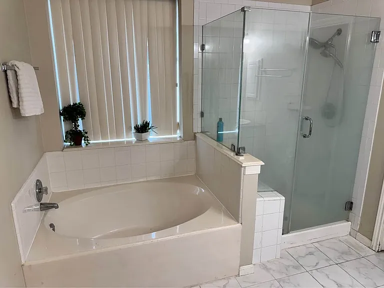 3706 Heritage Colony Dr — Photo 8