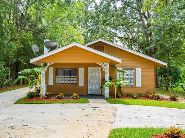 2103 N General Gorgas Dr, Mobile, AL 36617