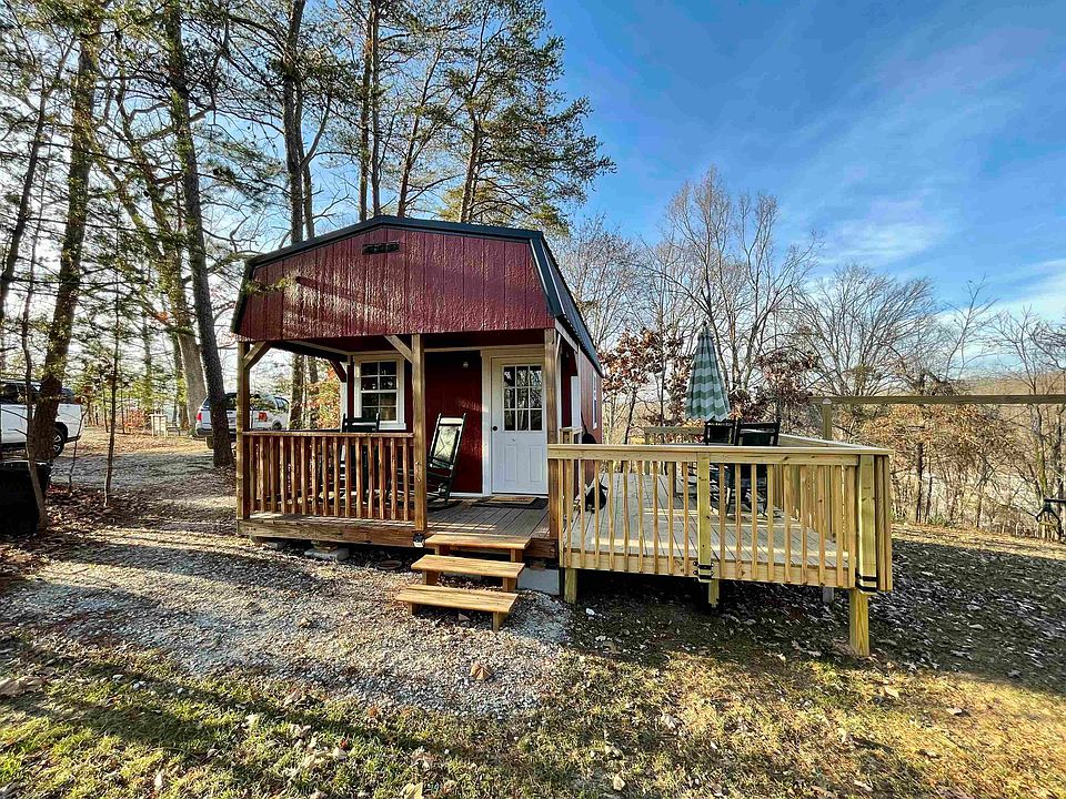 1st image of 1506 Paradise Ln
