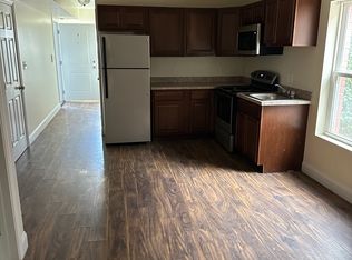 2109 R St SE APT 12, Washington, DC 20020