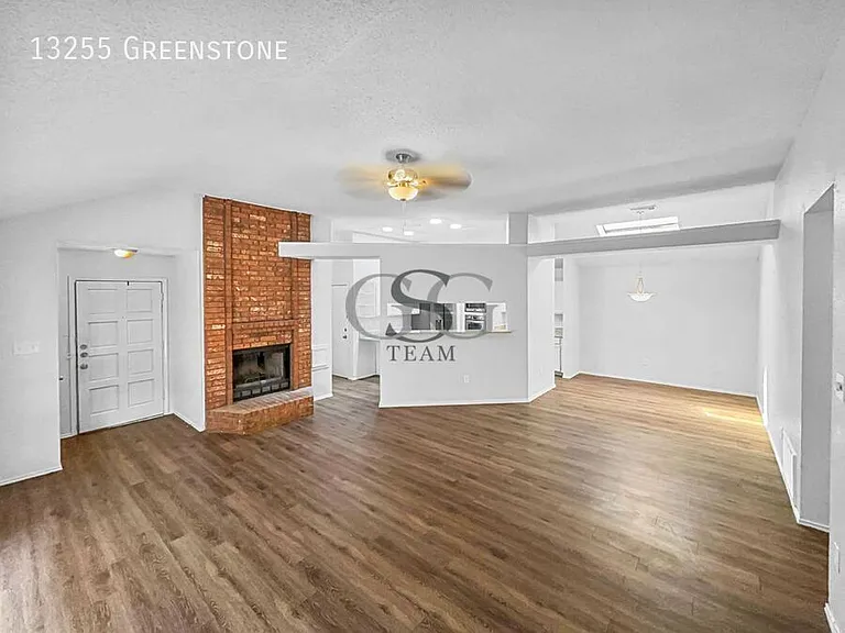 13255 Greenstone — Photo 4
