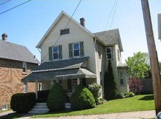 713 5th St, Ellwood City, PA 16117
