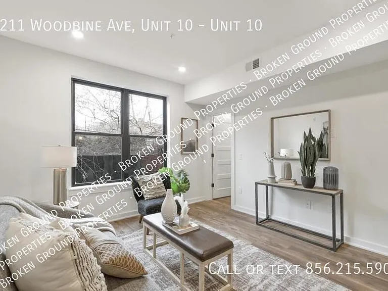 6211 Woodbine Ave #10 — Photo 11