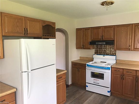 5th image of 2680 Nesmith Lake Blvd