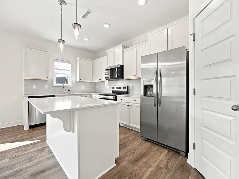 209 Danube Dr — Photo 13