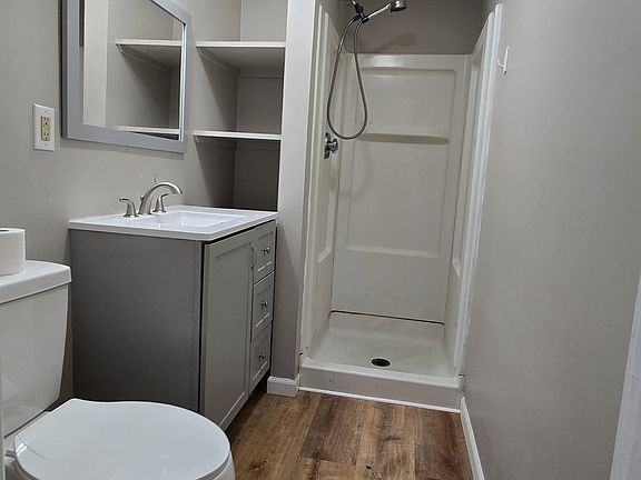 3rd image of 396 Chandler St #4