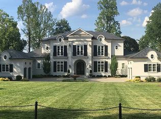 3215 Forsyth Dr, Greensboro, NC 27407