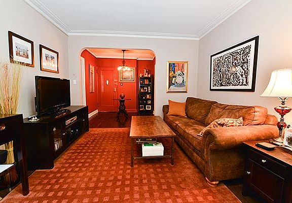 2nd image of 350 E 77th St APT 5P