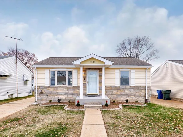 6440 Colletta Dr, Saint Louis, MO 63139
