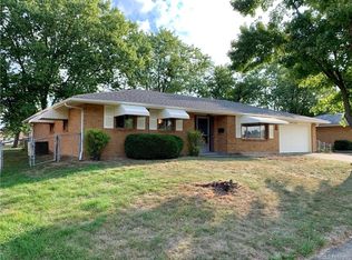 6172 Rosecrest Dr, Dayton, OH 45414