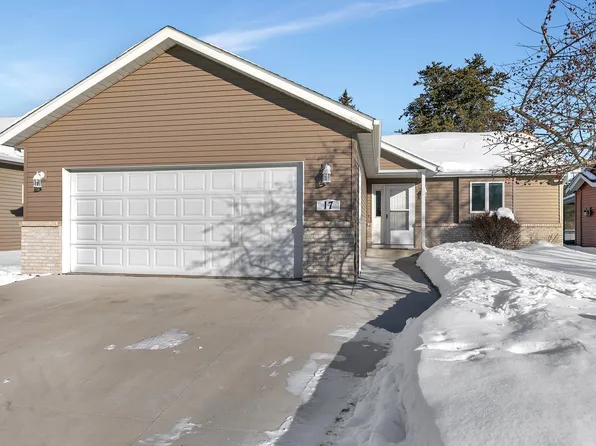 17 Pine Tree Ct, Sartell, MN 56377