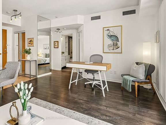 5th image of 99 Hayden St #1005