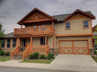 101 White Horse Dr, New Castle, CO 81647