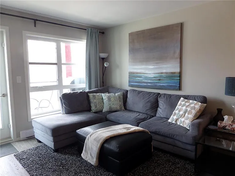 670 Hugo St S #202 — Photo 7