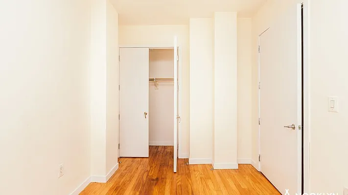 Rented by Nooklyn NYC LLC | media 47