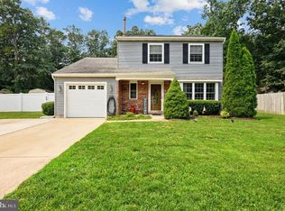105 Ramblewood Dr, Berlin, NJ 08009