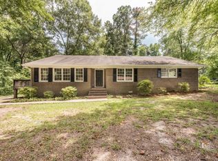145 Colonial Dr, Carrollton, GA 30117