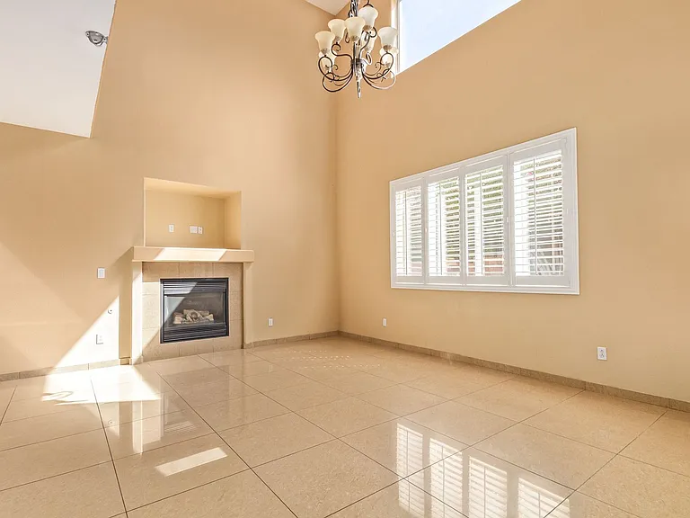 1477 Rancho Ridge Dr — Photo 11